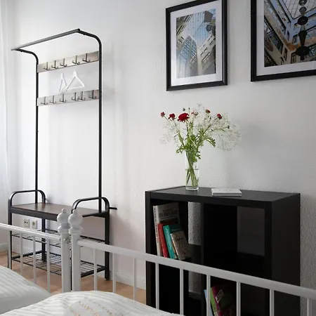 Apartment Deluxe With Balcony Near Stadium & *